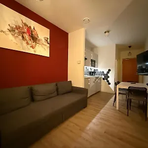  Apartment Central Studios