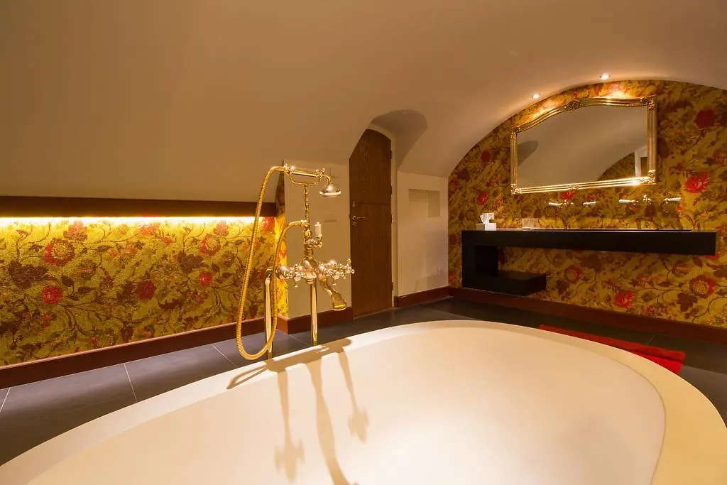 The Royal Suite The Hague Apartment